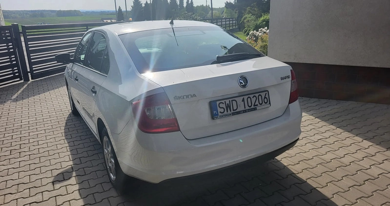 Skoda RAPID cena 21900 przebieg: 206000, rok produkcji 2013 z Myślenice małe 106